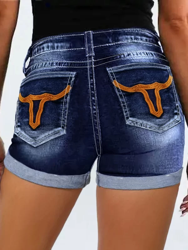 Solid color geometric bull's head embroidered back bag with curled hem retro style tight high waist fashion women's denim shorts - Image 2