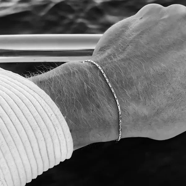 eManco Wire Chain Bracelet Fashion Trend Of New Personalized Men's White gold Bracelet Without Losing Color Wholesale Jewelry - Image 3
