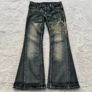 street harajuku heavy industries retro pattern embroidery blue washed jeans women's personalized casual splicing flare pants
