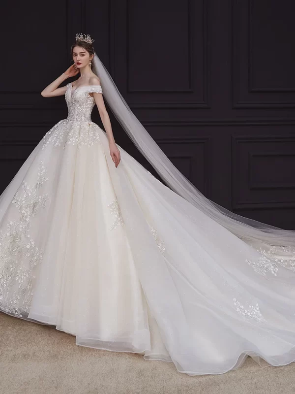 luxury handmade neck wedding dress with train lace flower bridal dress elegant the shoulder ball gown robe de mariee customized